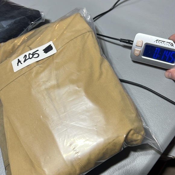 Frame Denim Tan High-Waisted Trousers - Picture 16 of 16